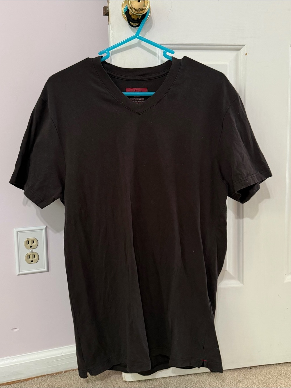 Men's V-Neck Short Sleeve T-Shirt - Black